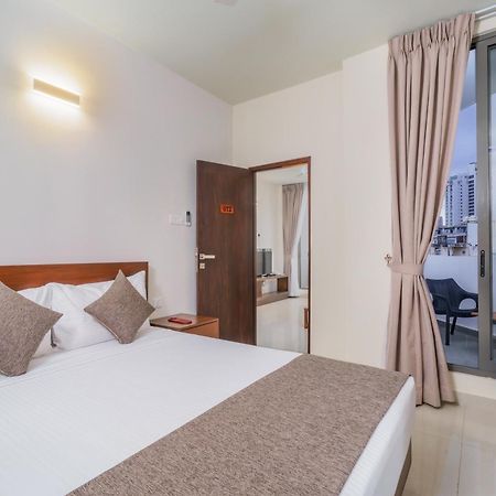 Marine Suites Kolombo Bagian luar foto