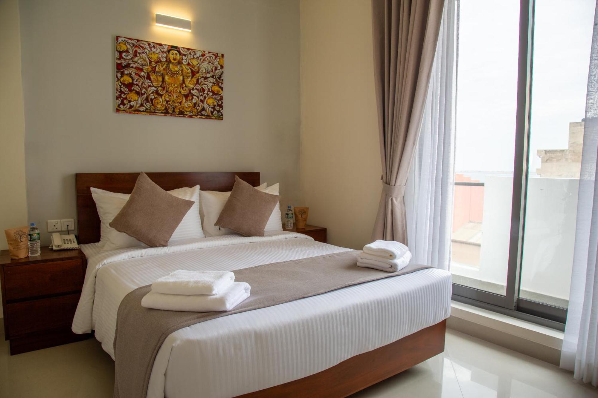 Marine Suites Kolombo Bagian luar foto