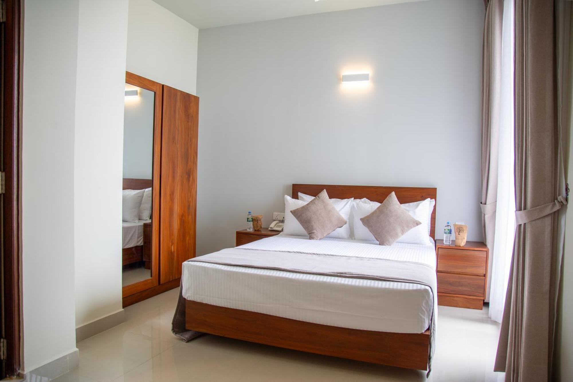 Marine Suites Kolombo Bagian luar foto
