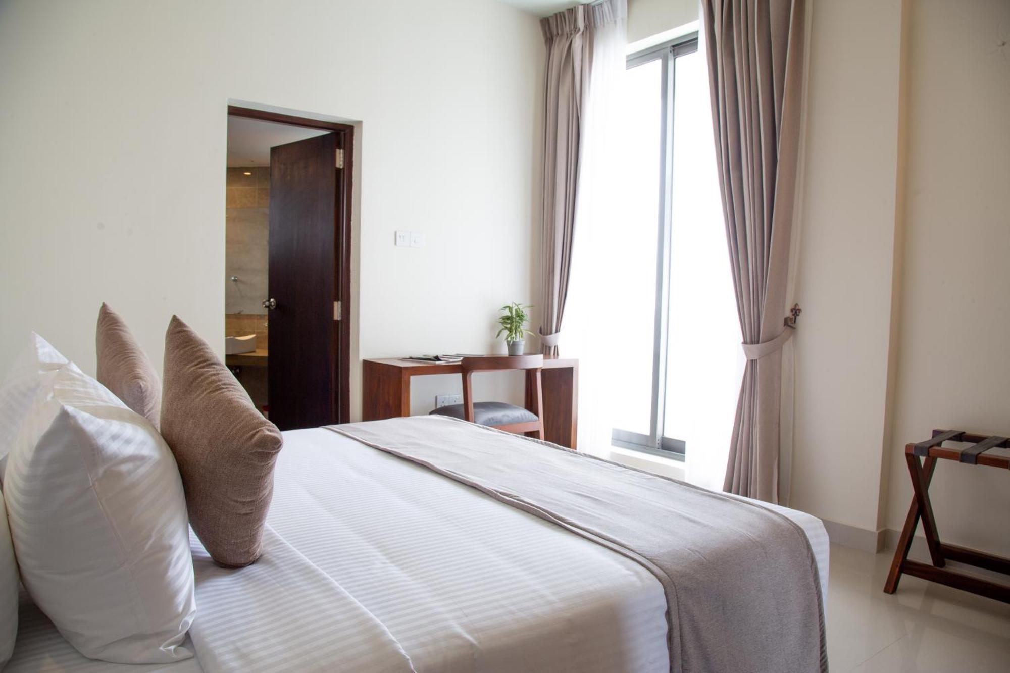 Marine Suites Kolombo Bagian luar foto